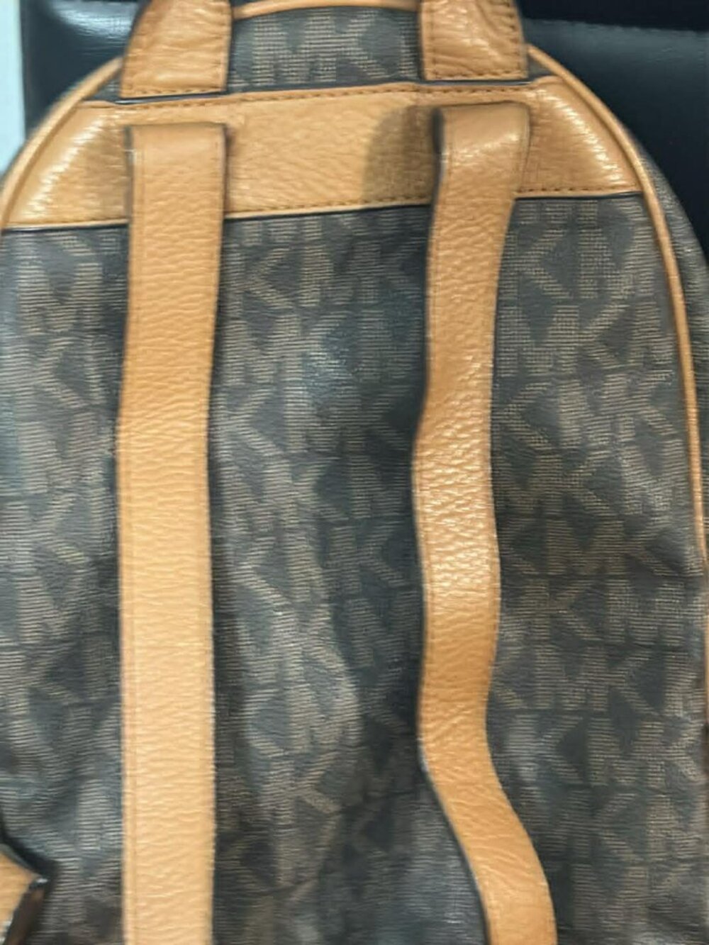 MICHAEL KORS STUDDED BACKPACK - Picture 3 of 7
